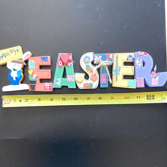 Easter and spring decorations all pre-owned - Picture 2 of 12